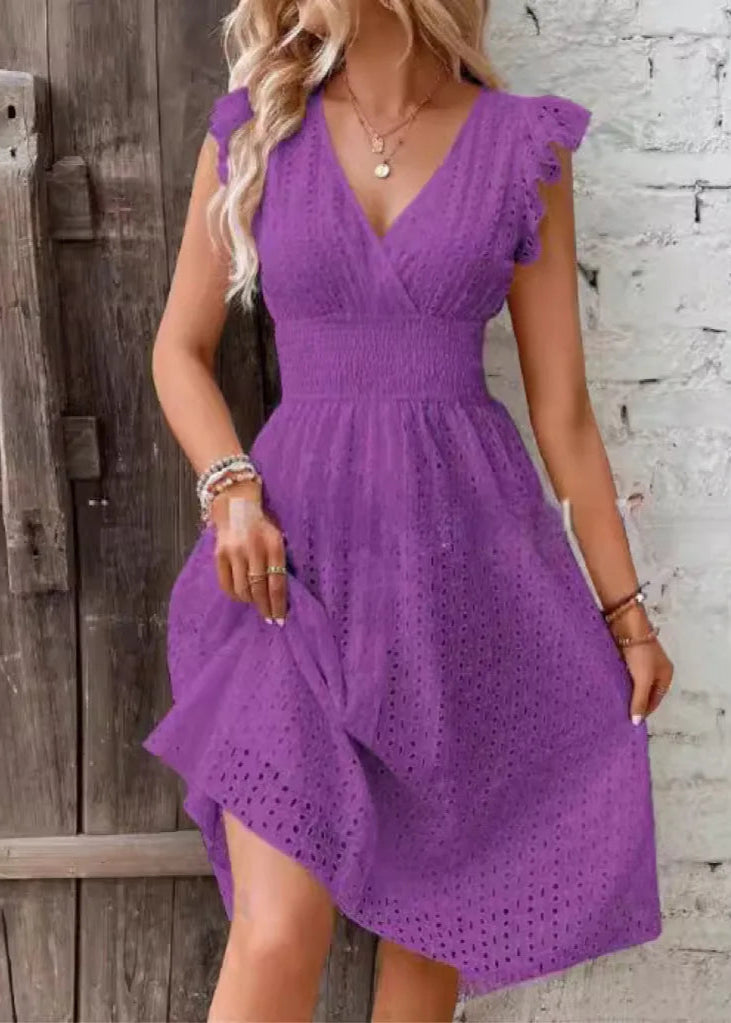 Vestido Feminino Midi em Laise com Babado