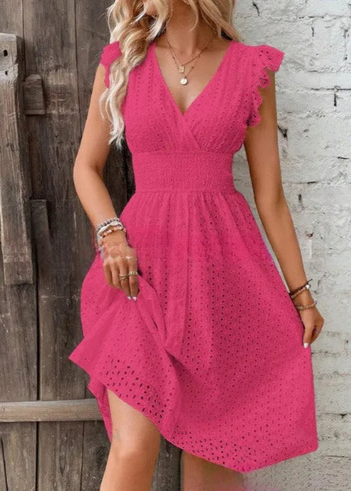 Vestido Feminino Midi em Laise com Babado