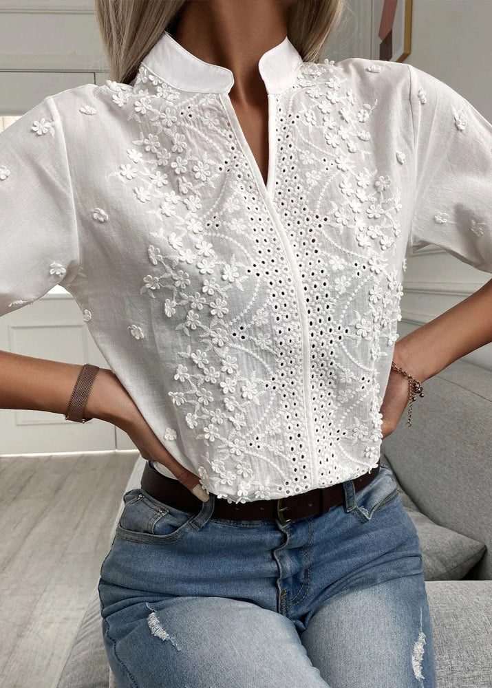 Blusa Feminina Elegante em Laise