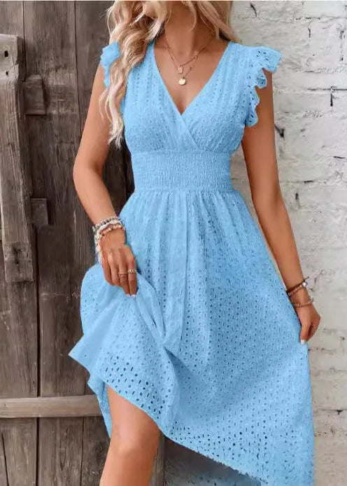 Vestido Feminino Midi em Laise com Babado