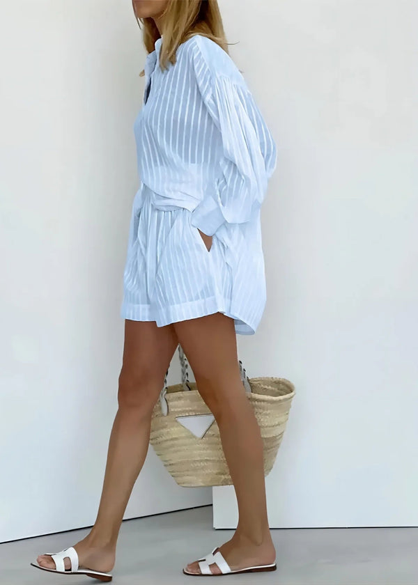 Conjunto Feminino Camisa e Short Listrado